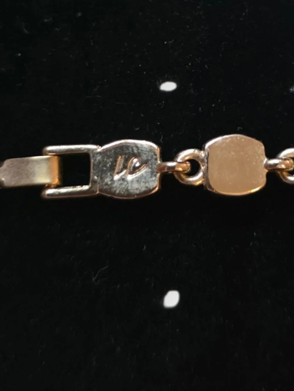 Liz Claiborne Vintage Goldtone Multicolor Link Bracelet Stamped
